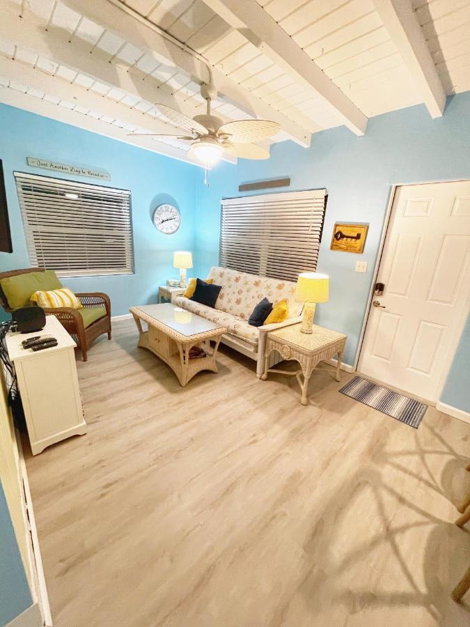 Cozy Canaveral Cottages Cape Canaveral Exterior photo
